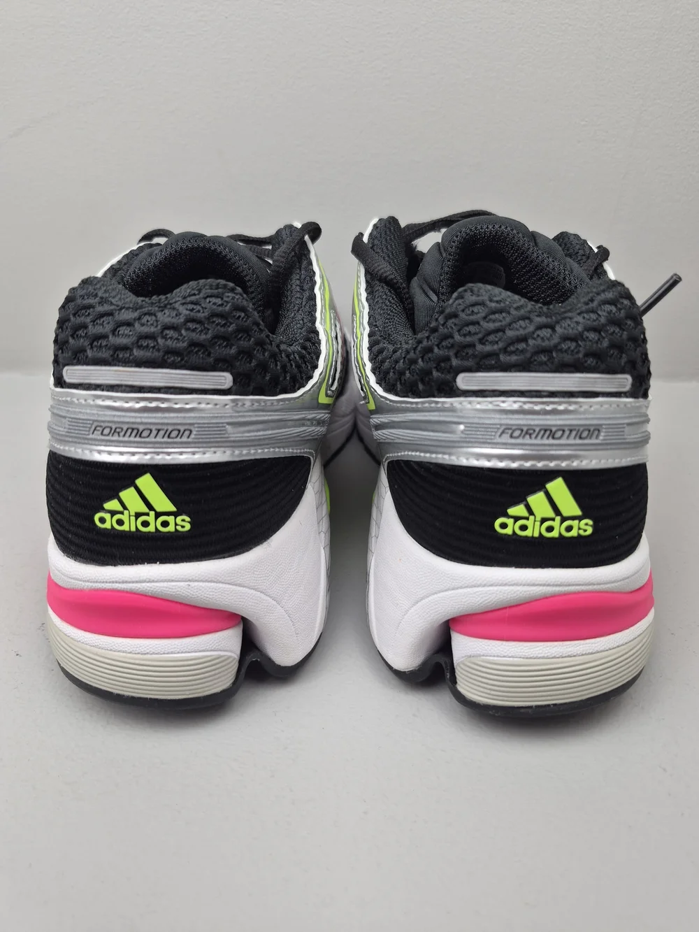 adidas Adistar Control 5 Low Top Lace Up Mesh Rubber JS0041 2025 Men's Size 10